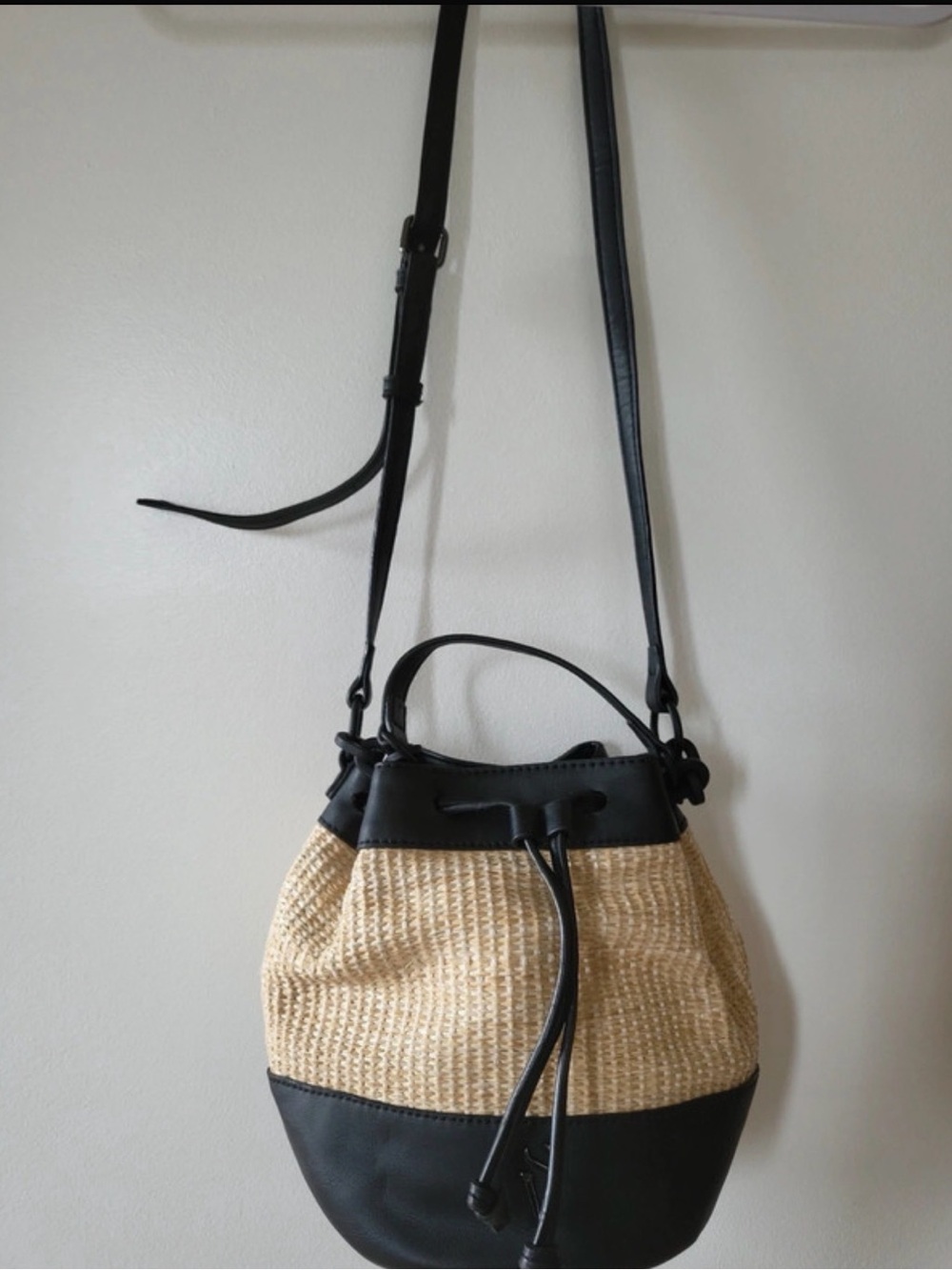 Simply Vera Vera Wang Natural Straw and Black Bucket Crossbody